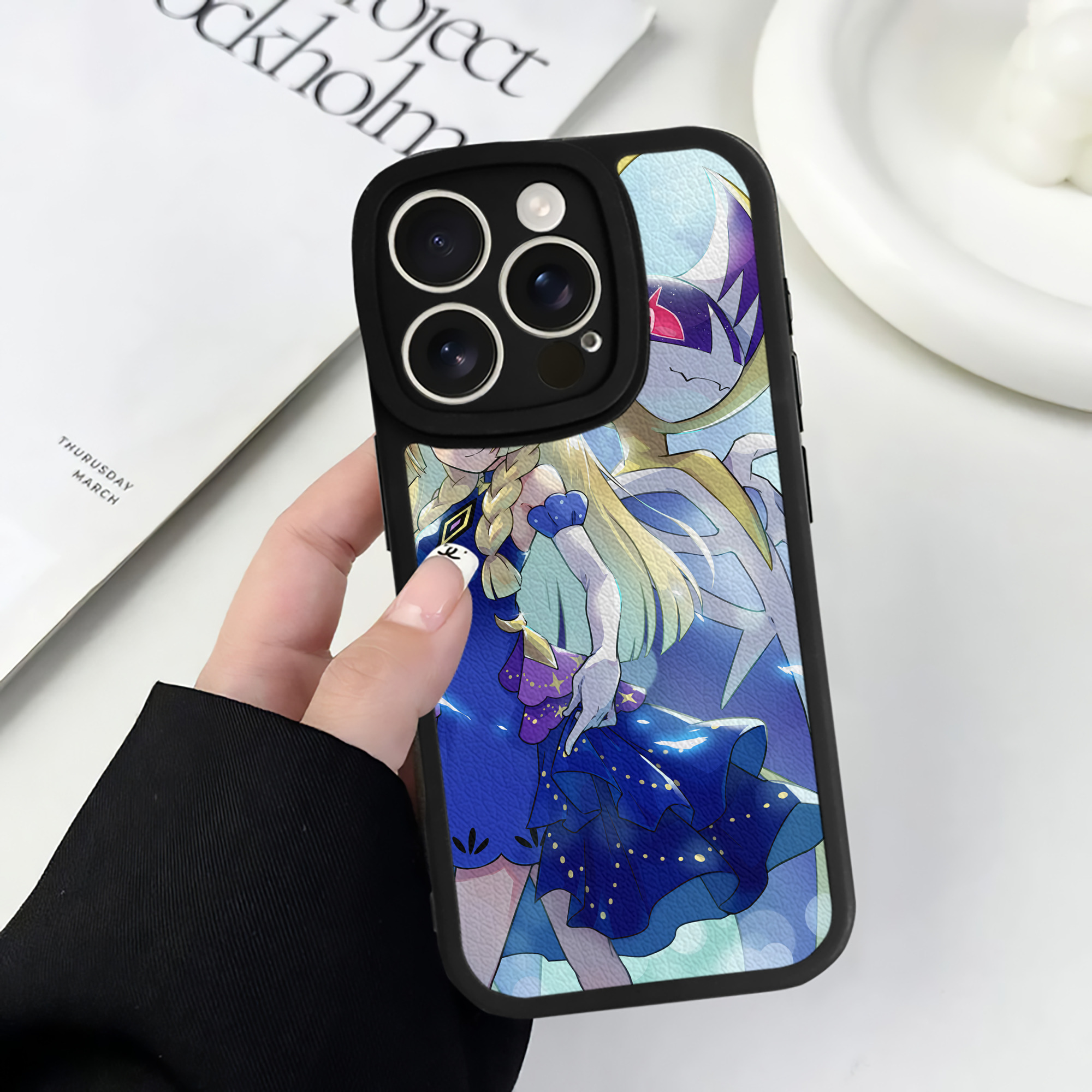 （画像用） ポケットモンスター Pokémon 【iPhone 16シリーズ対応】シリコンスマホケース（レザー調） 材質：シリコン